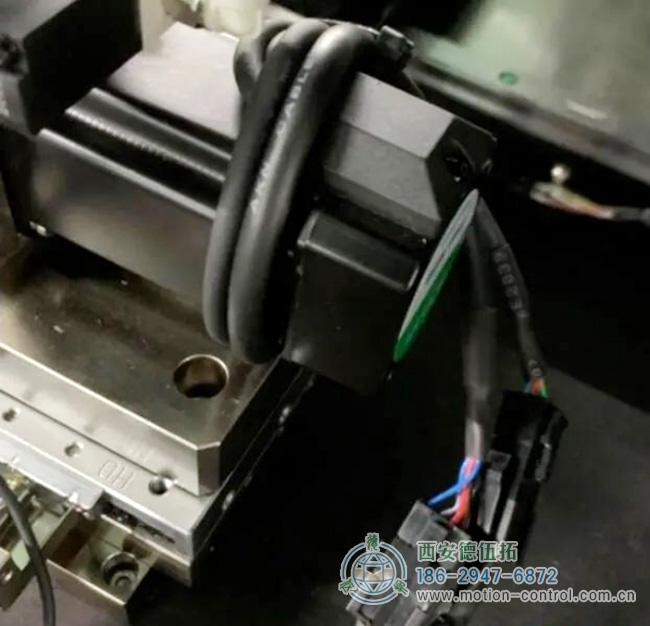 编码器扎线避免编码器线与动力线、电源线等强电线路靠近或交叉,以减少电磁干扰 编码器扎线避免编码器线与动力线、电源线等强电线路靠近或交叉,以减少电磁干扰